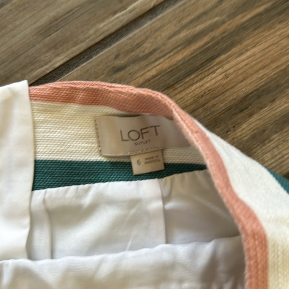 Women’s skirt - Picture 2 of 3